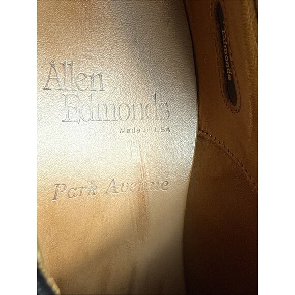 Allen Edmonds Men\'s Oxblood Leather Cap-Toe Oxfords main image 10